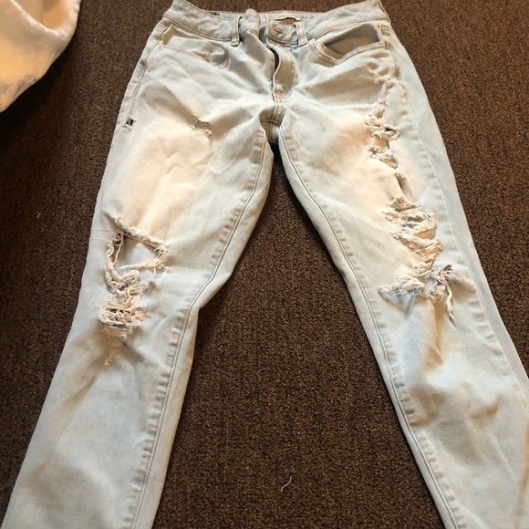 Jeans - Picture 2 of 3